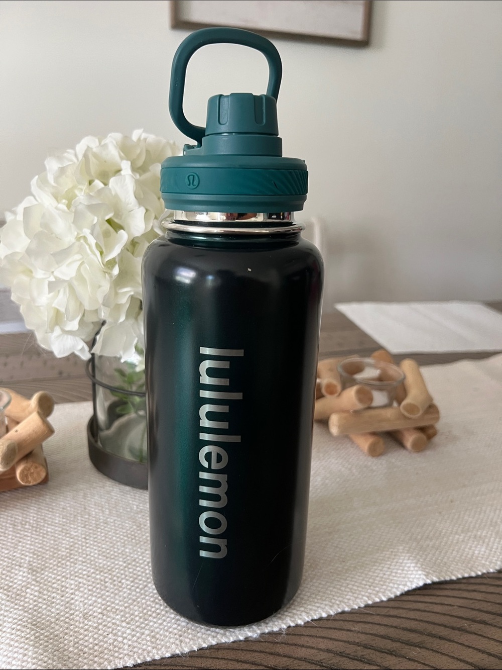 lululemon athletica Dark Green Stainless Water Bottle with Teal Cap